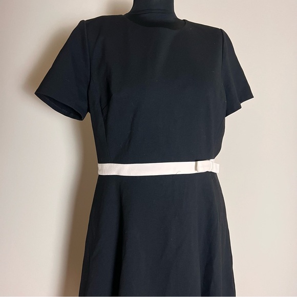 Kate Spade Black Dress with White Bow Belt NWT - Picture 3 of 10